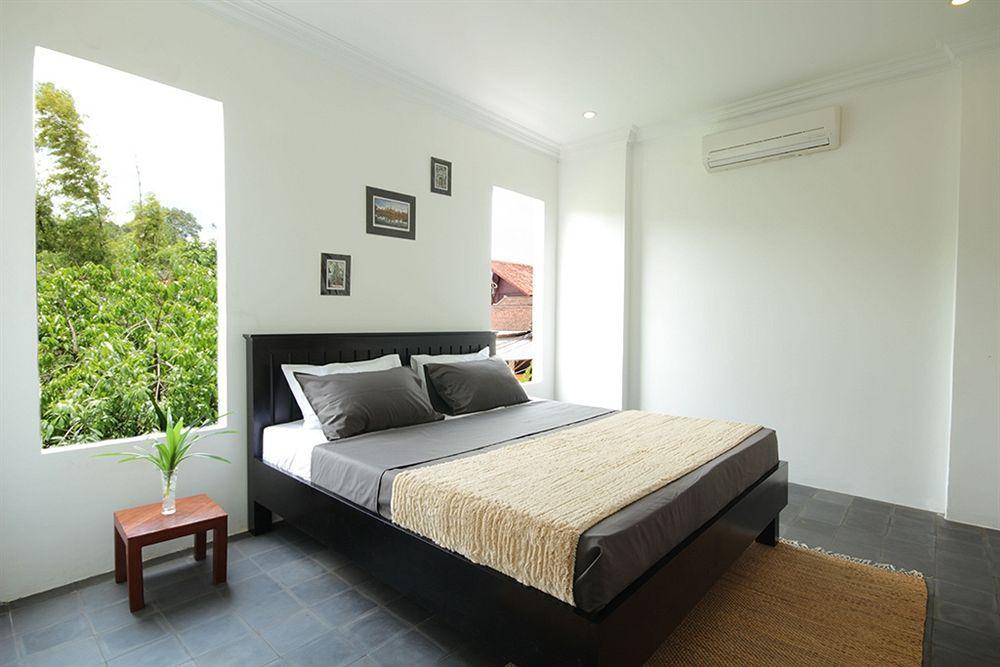 Ashia Hotel & Lounge Siem Reap Exterior photo