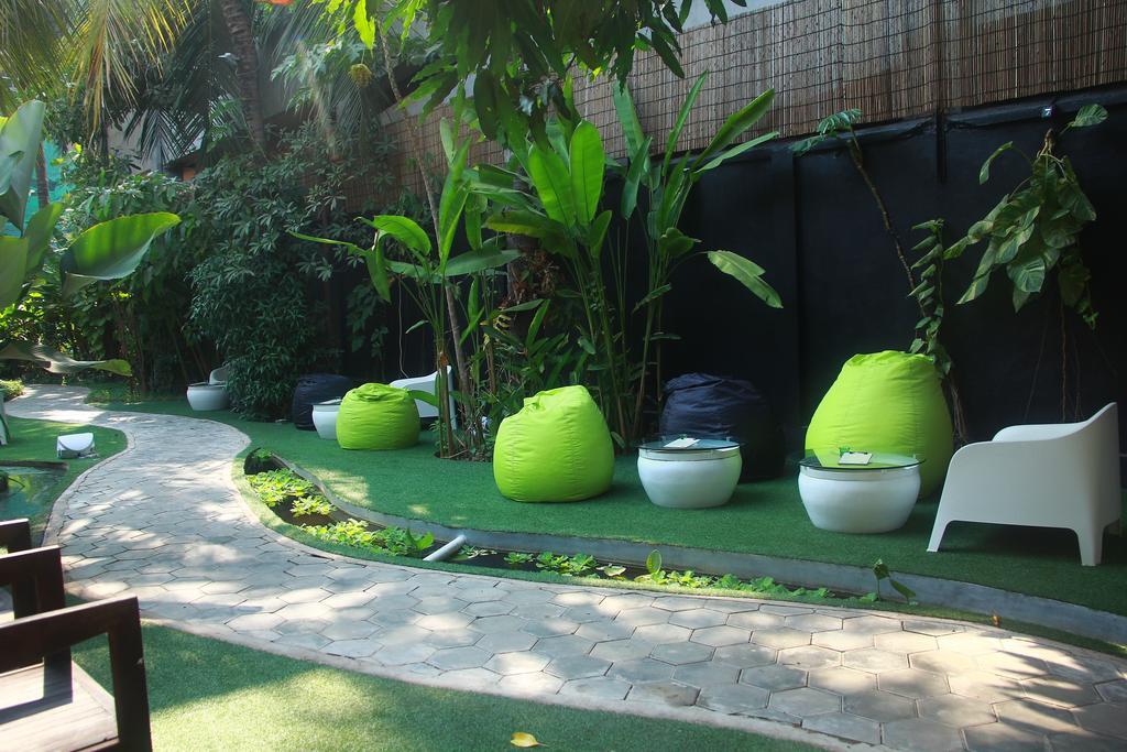 Ashia Hotel & Lounge Siem Reap Exterior photo
