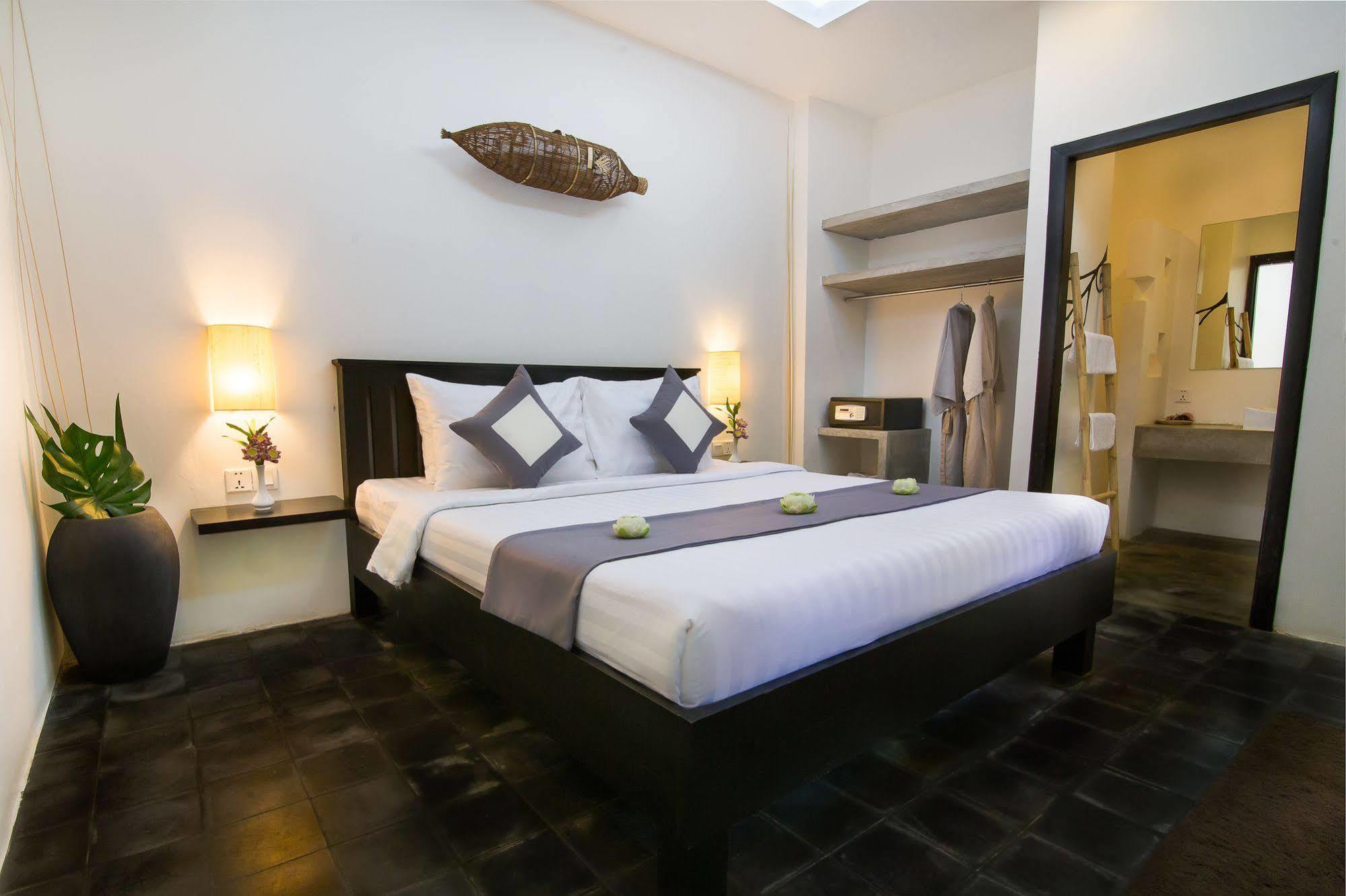 Ashia Hotel & Lounge Siem Reap Exterior photo